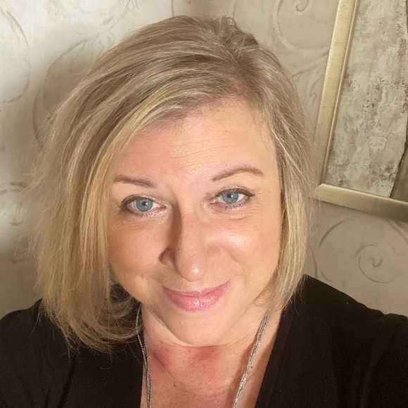 Meet your Posher, Teresa - Picture 1 of 1